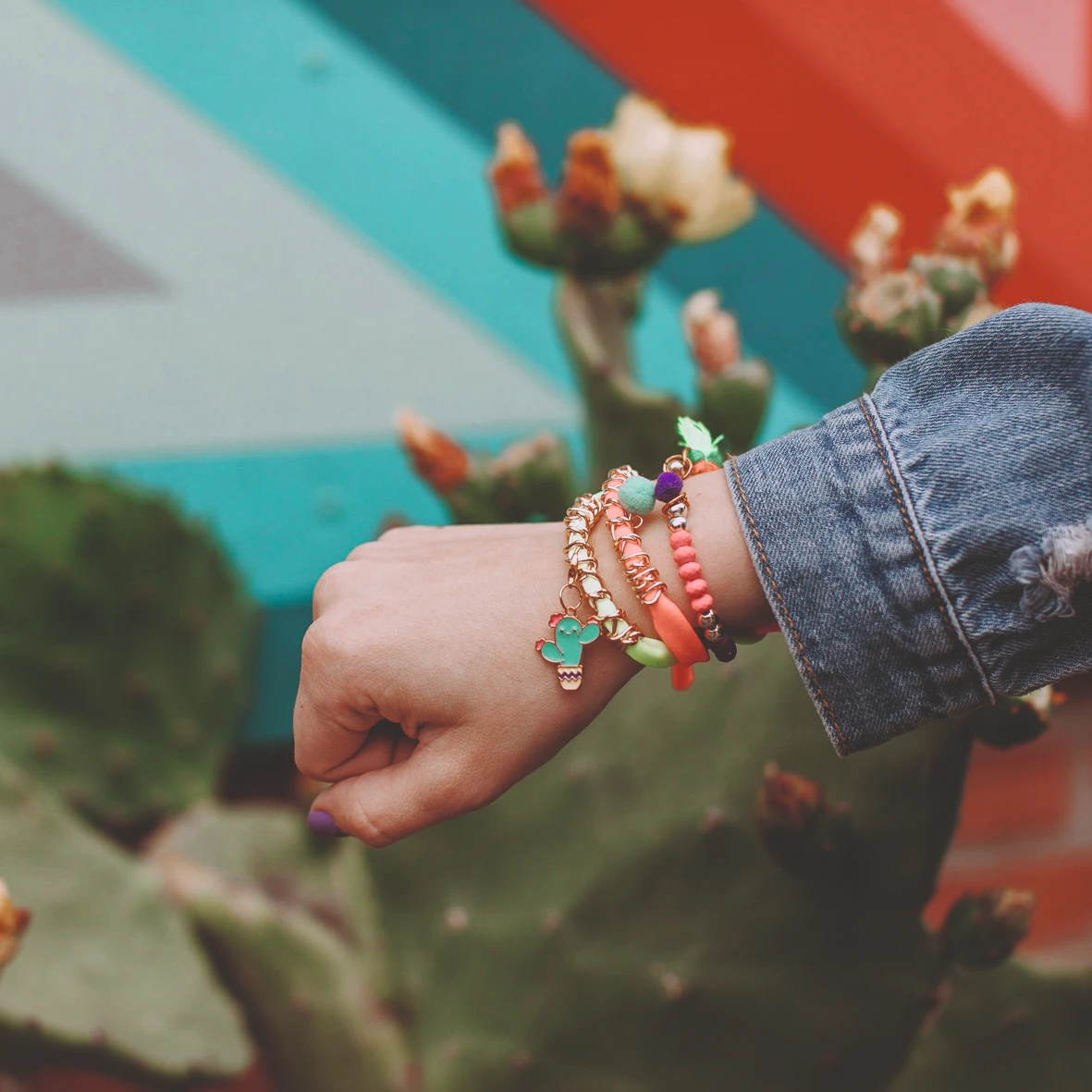 PULSERA NEON
